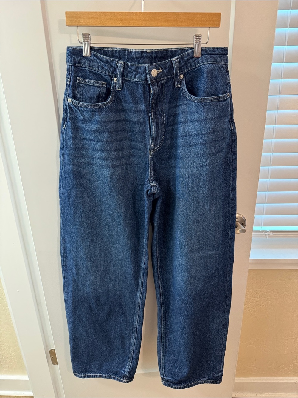 H&M‎ &DENIM Baggy Loose Fit High Waist Jeans Medium Wash Women’s US 8
